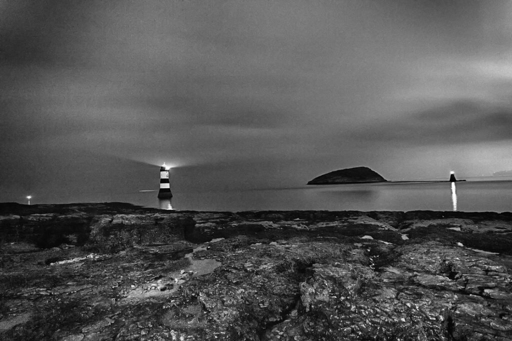 Lyyn Y Cwn Promo Pic